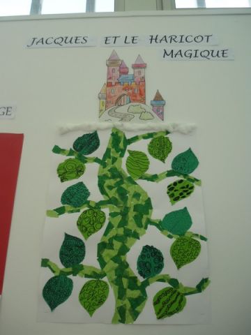 oeuvre_collective_Jacques_et_le_haricot_magique.JPG, juin 2018 oeuvre_collective_Jacques_et_le_haricot_magique.JPG